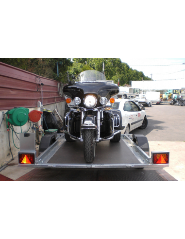 Remorques plateaux multi usages REV...