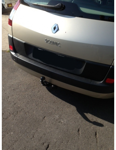 Pose Attelage RENAULT SCENIC