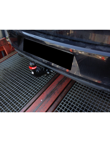 Attelage Col de cygne (RDAO) BOSAL
Faisceau spécifique 13 broches aux normes constructeur AMD JAEGER