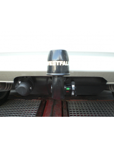 Attelage démontable sans outils (RDSO) WESTAFALIA
Faisceau spécifique 13 broches aux normes constructeur AMD JAEGER