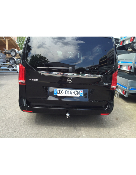 Attelage démontable sans outils (RDSO) BOSAL
Faisceau spécifique 13 broches aux normes constructeur AMD JAEGER