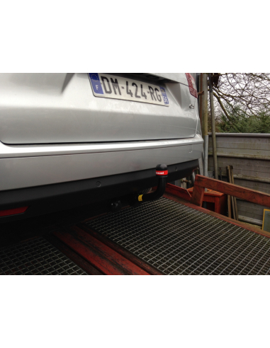 Attelage démontable sans outils (RDSO) BOSAL
Faisceau spécifique 7 broches aux normes constructeur AMD JAEGER