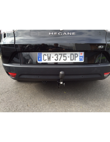 Attelage démontable sans outils (RDSO) WESTFALIA
Faisceau spécifique 7 broches aux normes constructeur AMD JAEGER