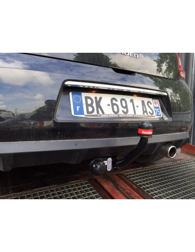 Attelage Col de cygne (RDAO) BOSAL
Faisceau spécifique 7 broches aux normes constructeur AMD JAEGER