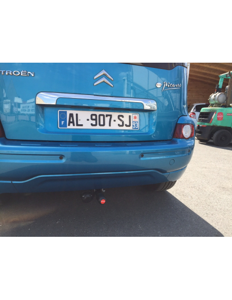 Attelage démontable sans outils horizontal (RDSO) BOSAL
Faisceau spécifique 7 broches aux normes constructeur AMD JAEGER Attelage démontable sans outils horizontal (RDSO) BOSAL
Faisceau spécifique 7 broches aux normes constructeur AMD JAEGER