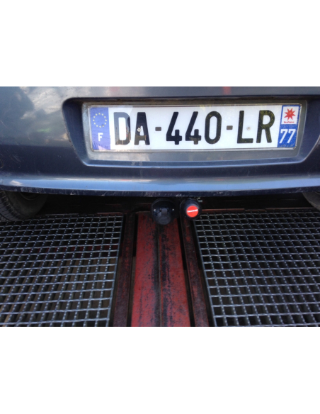 Attelage démontable sans outils horizontale (RDSO) BOSAL
Faisceau spécifique 7 broches aux normes constructeur AMD JAEGER Attelage démontable sans outils horizontale (RDSO) BOSAL
Faisceau spécifique 7 broches aux normes constructeur AMD JAEGER