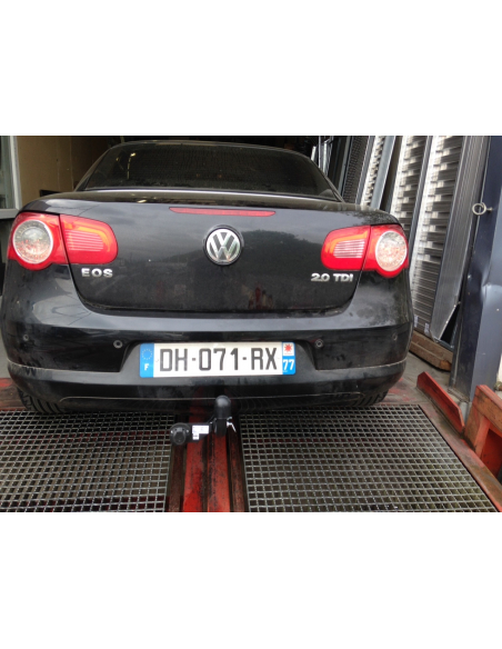 Pose Attelage VOLKSWAGEN EOS