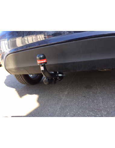 Attelage Col de cygne (RDAO) BOSAL
Faisceau spécifique 13 broches aux normes constructeur BOSAL