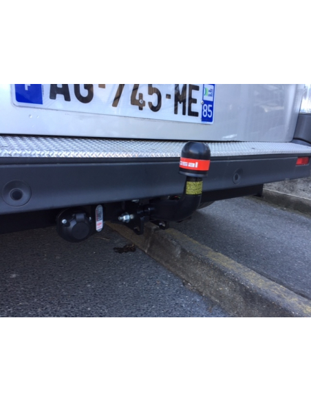 Attelage démontable sans outils horizontale (RDSO) BOSAL
Faisceau spécifique 13 broches aux normes constructeur BOSAL