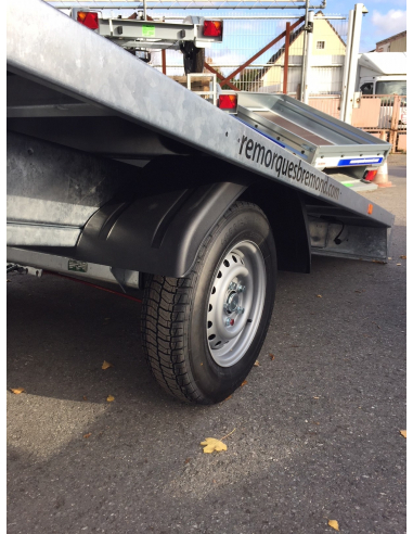 Remorque plateau basculant