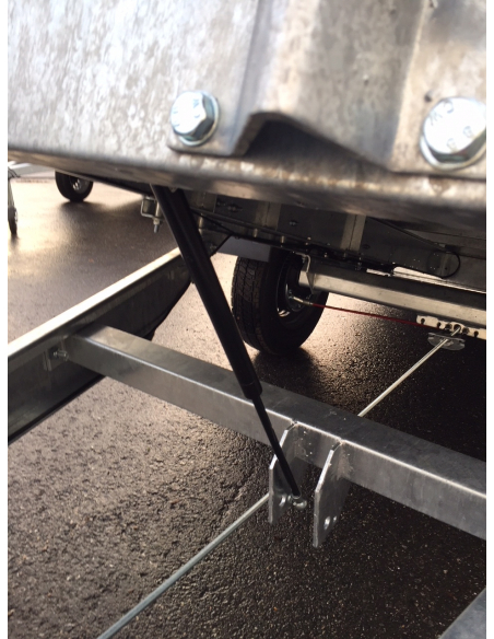 Remorque plateau basculant