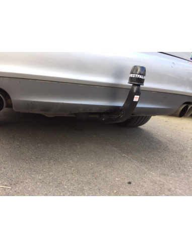 Attelage démontable sans outils (RDSO) WESTFALIA
Faisceau spécifique 13 broches aux normes constructeur WESTFALIA