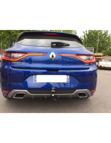 Pose Attelage RENAULT MEGANE IV GT Pose Attelage RENAULT MEGANE IV GT