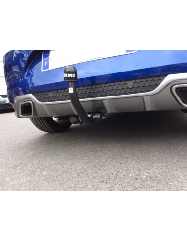 Pose Attelage RENAULT MEGANE IV GT Pose Attelage RENAULT MEGANE IV GT