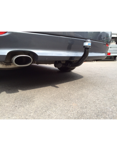 Pose Attelage BMW SERIE 5