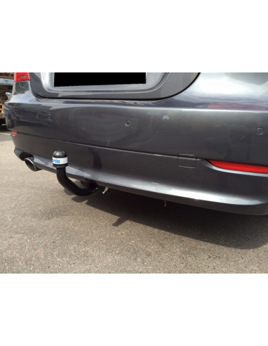 Pose Attelage BMW SERIE 5