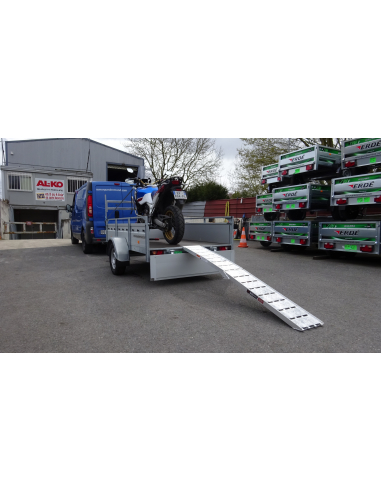 Rampe Moto Aluminium Pliable 680 kg –... Rampe Moto Aluminium Pliable 680 kg –...