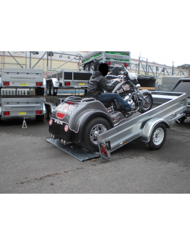 Remorques plateaux multi usages REV250SF