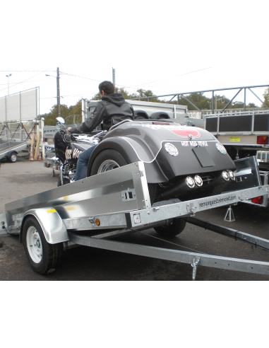 Remorques plateaux multi usages REV250SF