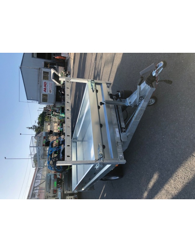 Remorque benne 1 essieu roues dessous...