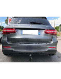 Pose Attelage MERCEDES GLC