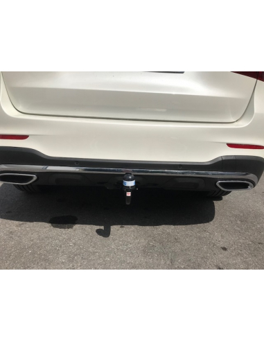 Pose Attelage MERCEDES GLC