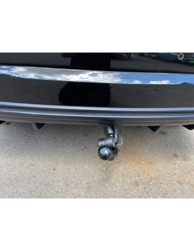 Pose Attelage AUDI Q3