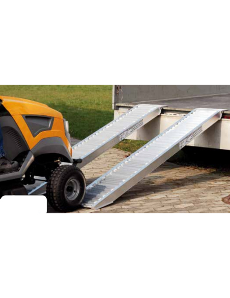 Rampes en alu renforcées 2.5 m - Capacité jusqu'à 4 110 kg