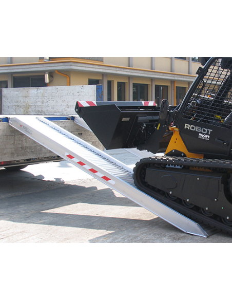 Rampes en alu renforcées 3 m - Capacité jusqu'à 3 350 kg
