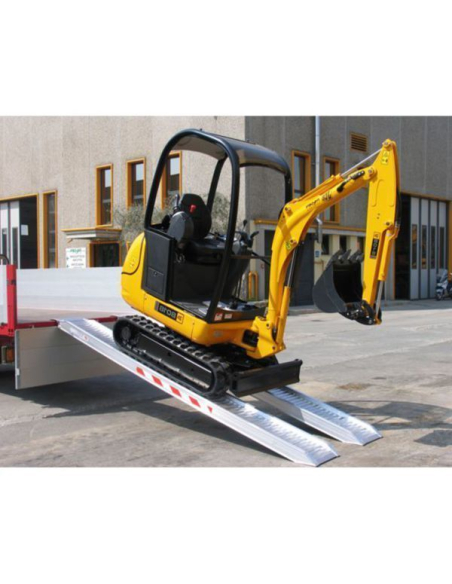 Rampes en alu renforcées 3 m - Capacité jusqu'à 3 810 kg