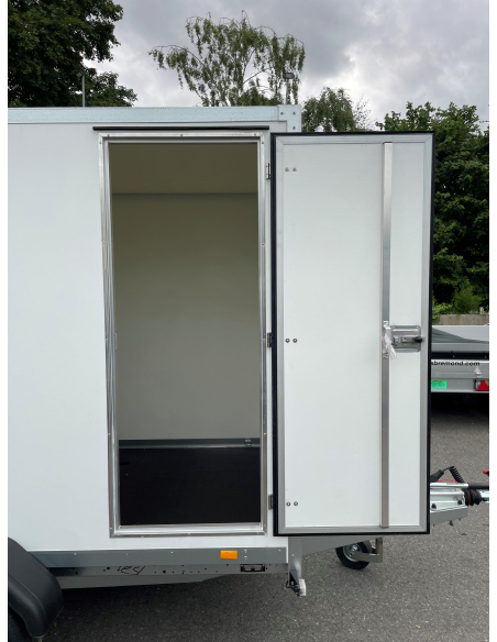 Remorque BRENDERUP Fourgon Cargo Dynamic -Porte latérale Remorque BRENDERUP Fourgon Cargo Dynamic -Porte latérale