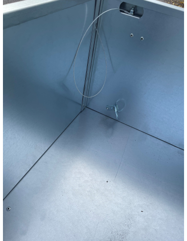 Remorque ERDE DAXARA 238 - 4 anneaux d'arrimage dans la caisse